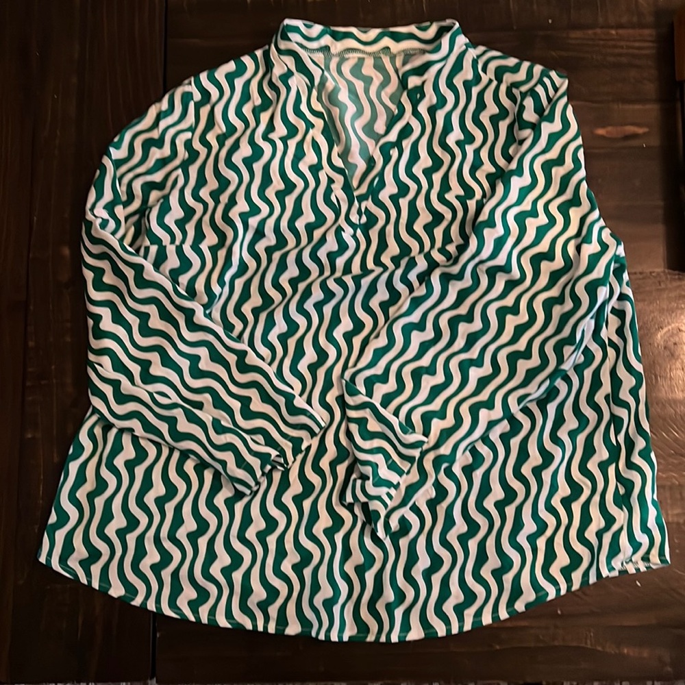 Never worn Shein top XL